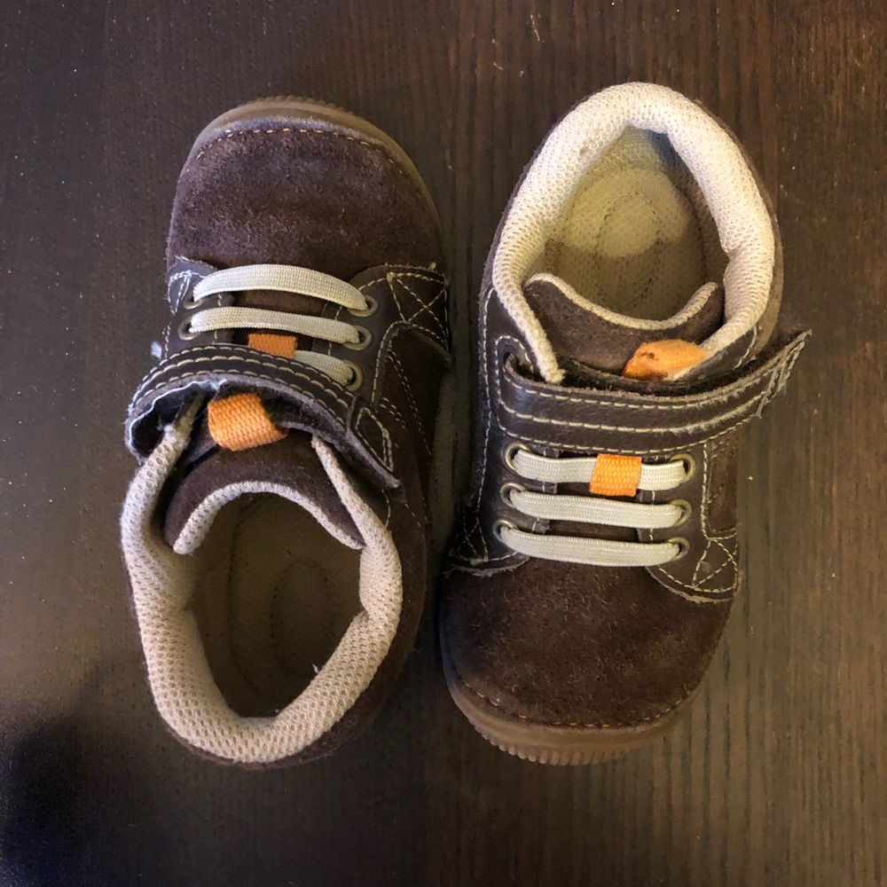 Stride rite Daniel sneaker size 7.5